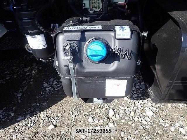 Mitsubishi CANTER 2025-10 3420556-8