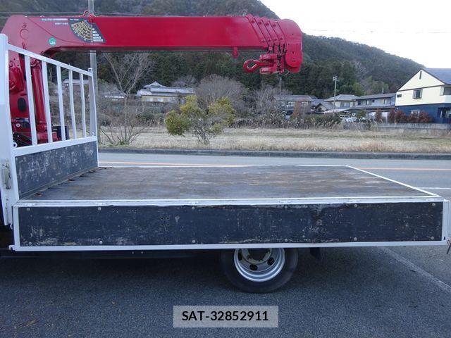 Mitsubishi CANTER 2019-06 3662713-11