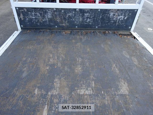 Mitsubishi CANTER 2019-06 3662713-13