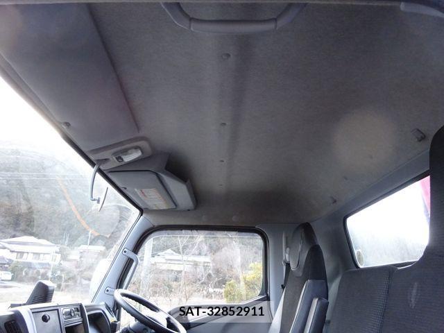 Mitsubishi CANTER 2019-06 3662713-25
