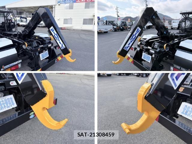 Mitsubishi CANTER 2025-09 3662708-12