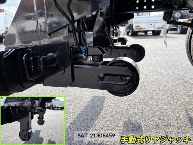 Mitsubishi CANTER 2025-09 3662708-27