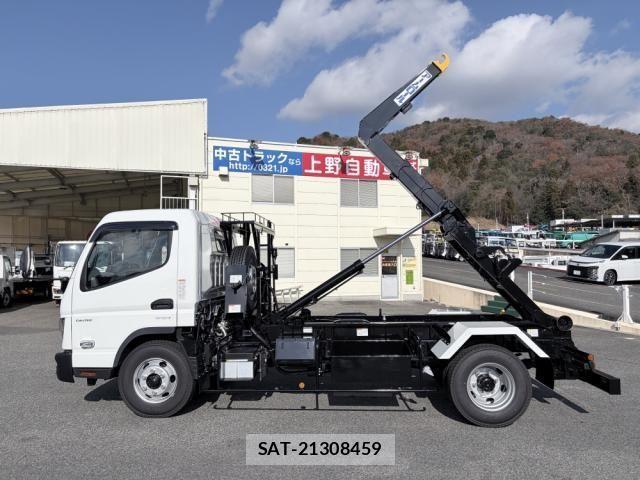 Mitsubishi CANTER 2025-09 3662708-5
