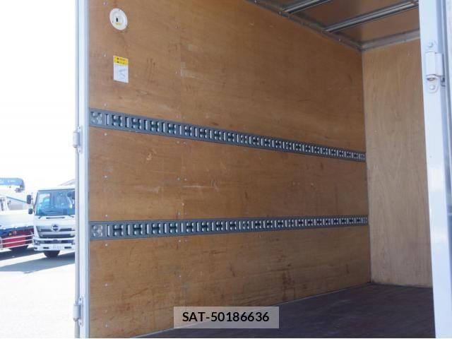 Mitsubishi CANTER 2023-09 3662739-11