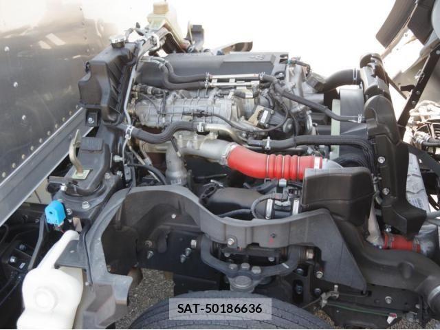 Mitsubishi CANTER 2023-09 3662739-19