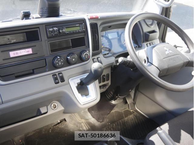 Mitsubishi CANTER 2023-09 3662739-21