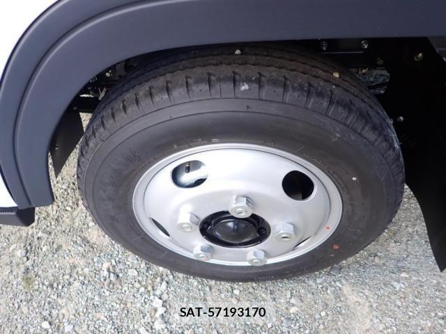 Mitsubishi CANTER 2025-11 3713546-28