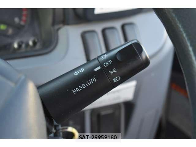 Mitsubishi CANTER 2014-12 3831925-13
