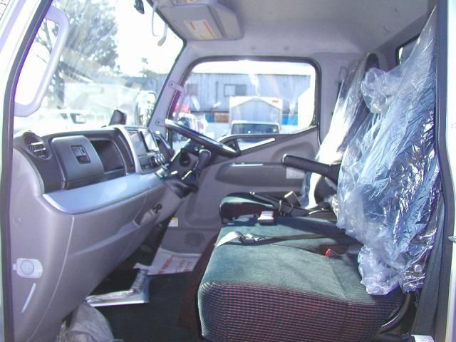 Mitsubishi CANTER 2022-10 3847149-23
