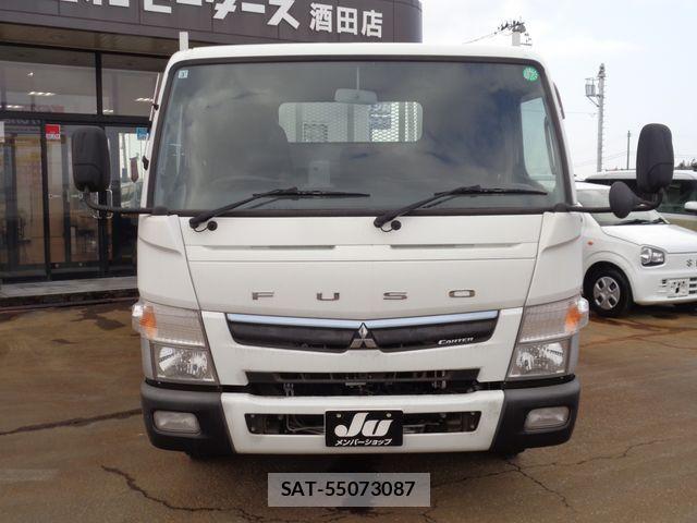 Mitsubishi CANTER 2019-03 3904126-3