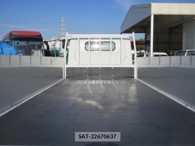 Mitsubishi CANTER 2025-11 3904080-20