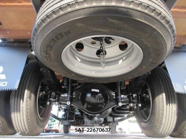 Mitsubishi CANTER 2025-11 3904080-27