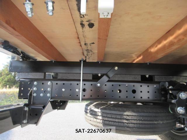 Mitsubishi CANTER 2025-11 3904080-29