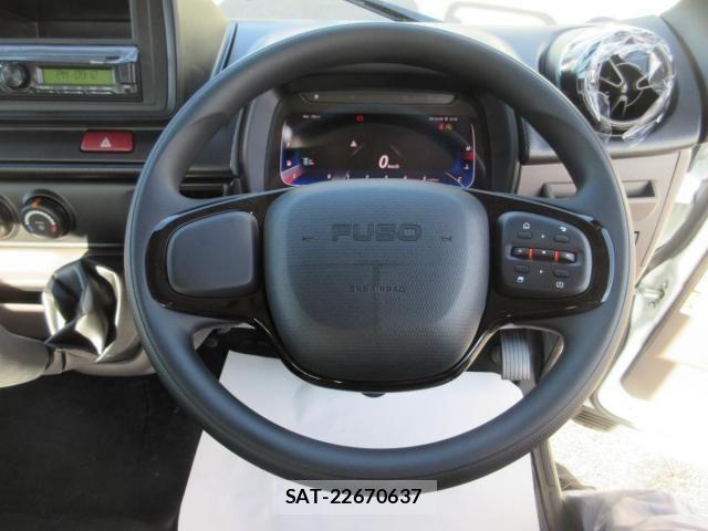 Mitsubishi CANTER 2025-11 3904080-8