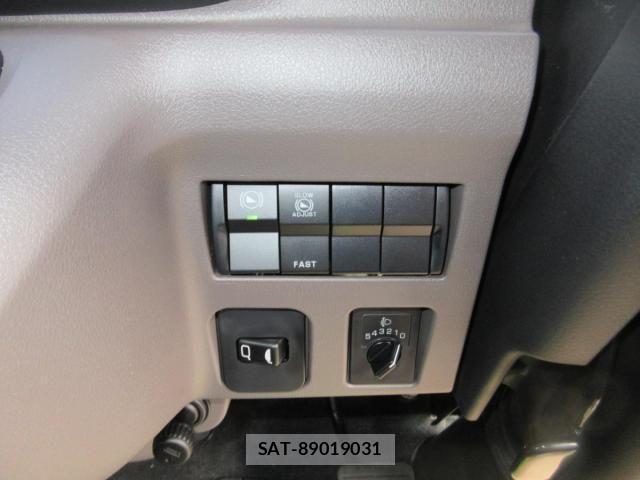 Mitsubishi CANTER 2025-11 3904074-13