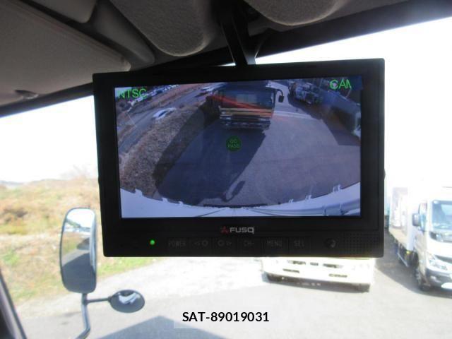 Mitsubishi CANTER 2025-11 3904074-14