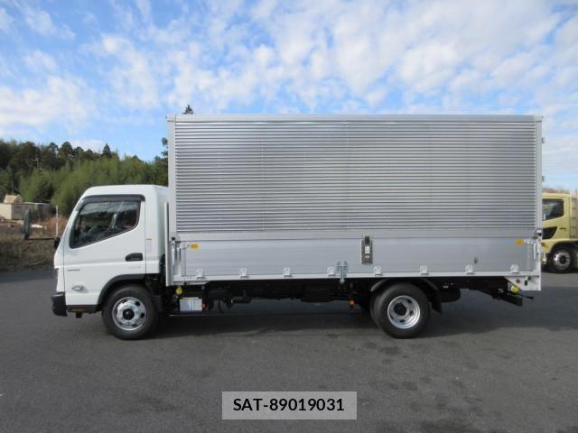 Mitsubishi CANTER 2025-11 3904074-3