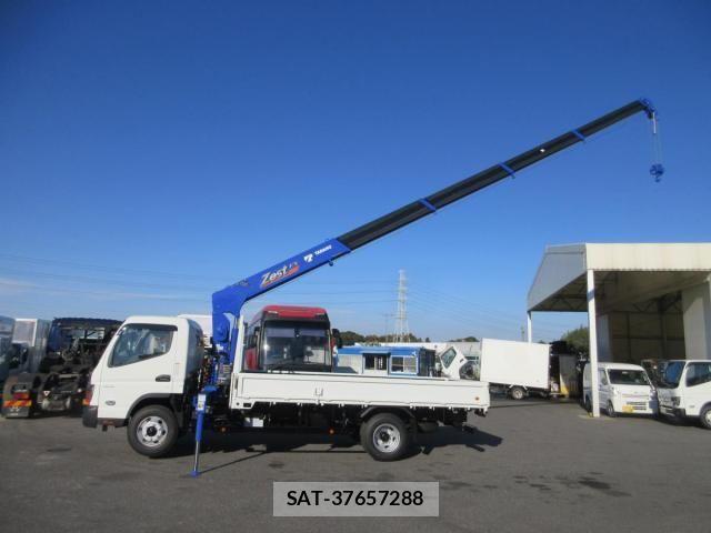 Mitsubishi CANTER 2025-11 3904072-27