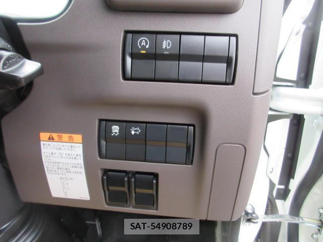 Mitsubishi CANTER 2025-11 3933391-9