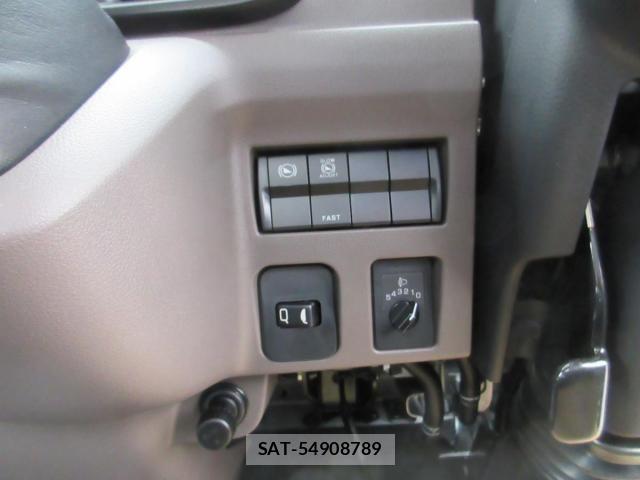 Mitsubishi CANTER 2025-11 3933391-14