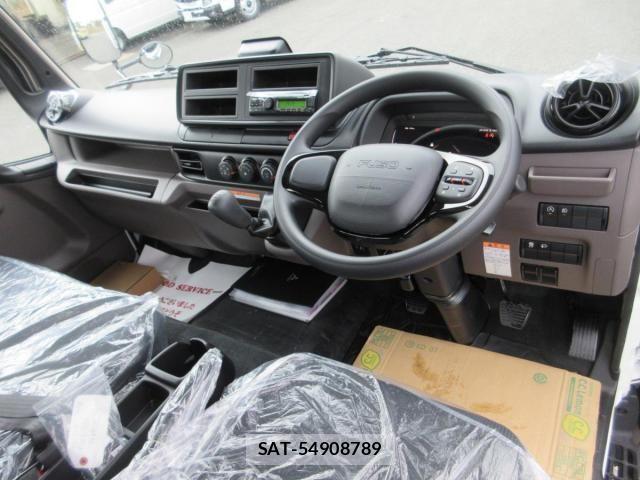 Mitsubishi CANTER 2025-11 3933391-8