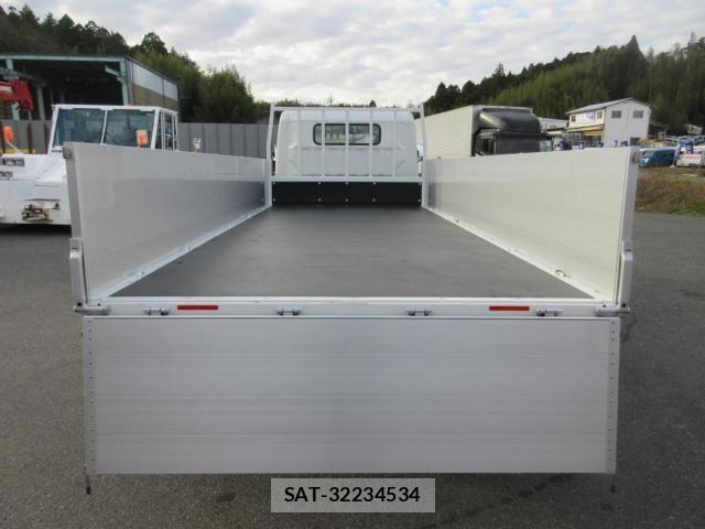 Mitsubishi CANTER 2025-11 3933387-20