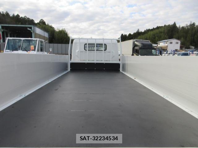 Mitsubishi CANTER 2025-11 3933387-21