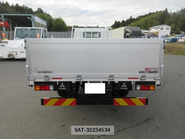 Mitsubishi CANTER 2025-11 3933387-4