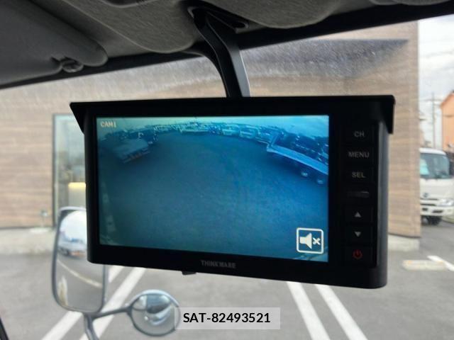 Mitsubishi CANTER 2022-01 3933412-17