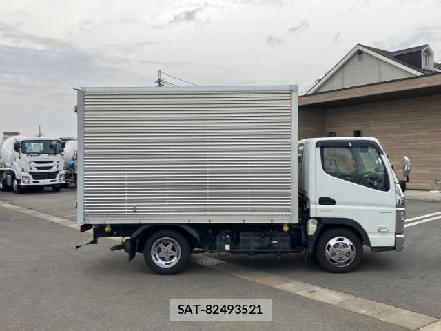 Mitsubishi CANTER 2022-01 3933412-5
