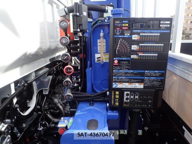 Mitsubishi CANTER 2025-11 3933367-12