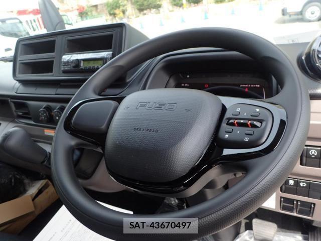 Mitsubishi CANTER 2025-11 3933367-19