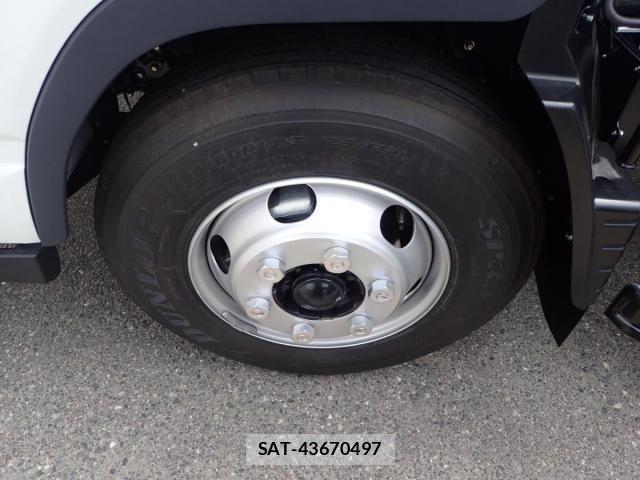 Mitsubishi CANTER 2025-11 3933367-27