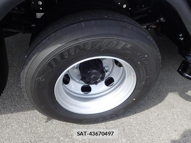 Mitsubishi CANTER 2025-11 3933367-29