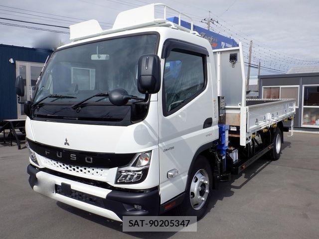 Mitsubishi CANTER 2024-04 4039345-0