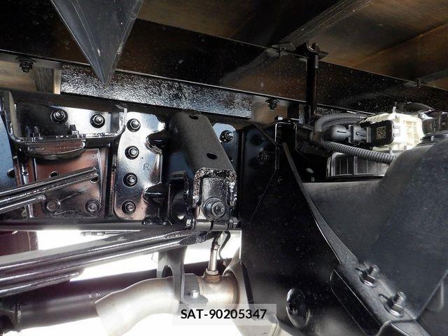 Mitsubishi CANTER 2024-04 4039345-11