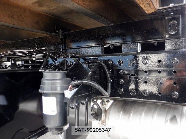 Mitsubishi CANTER 2024-04 4039345-12