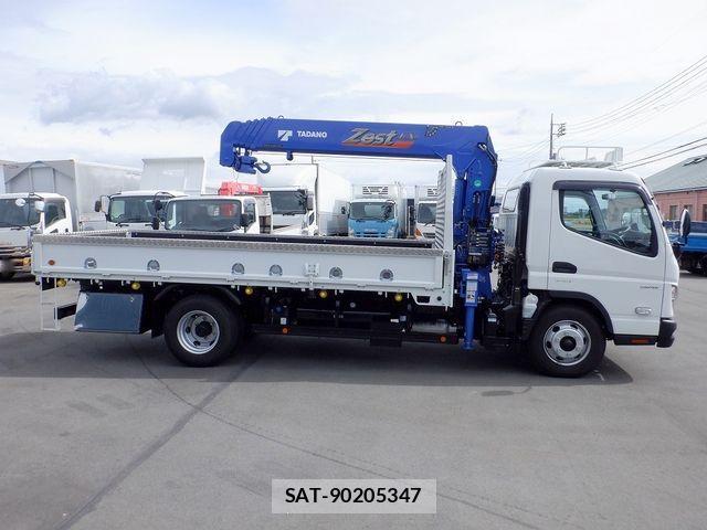 Mitsubishi CANTER 2024-04 4039345-7