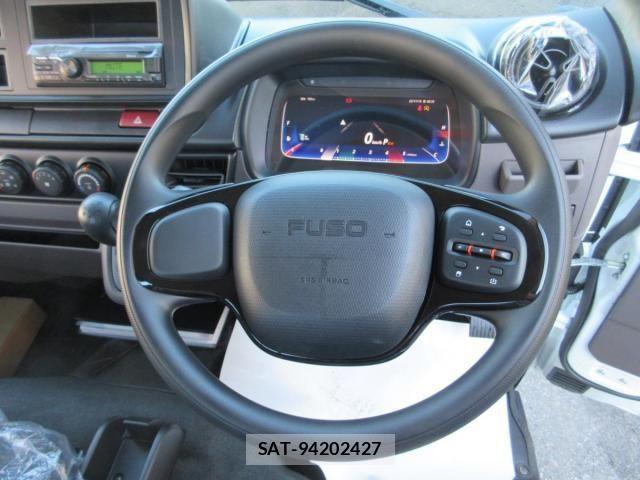 Mitsubishi CANTER 2025-11 4039360-10