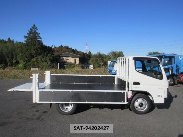 Mitsubishi CANTER 2025-11 4039360-24
