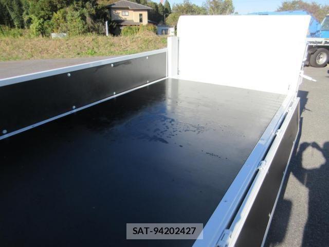 Mitsubishi CANTER 2025-11 4039360-27