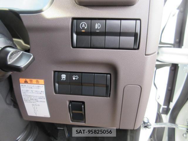 Mitsubishi CANTER 2025-11 4039374-10