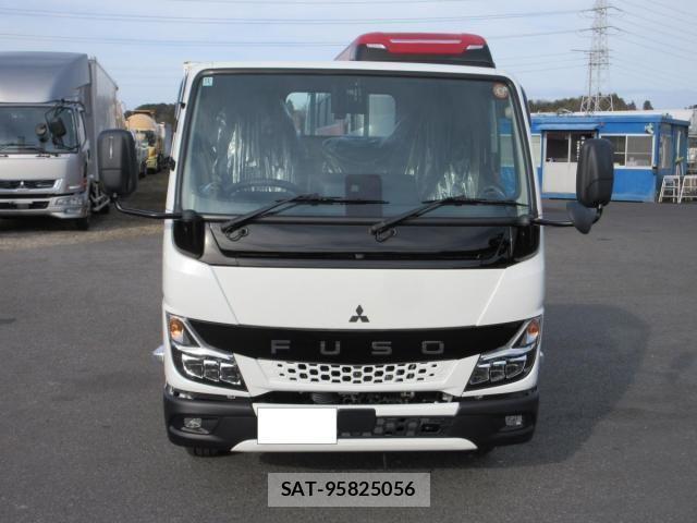Mitsubishi CANTER 2025-11 4039374-1