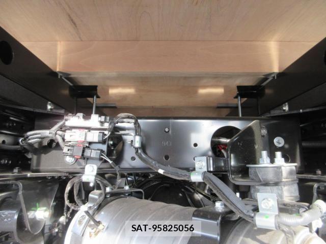 Mitsubishi CANTER 2025-11 4039374-29