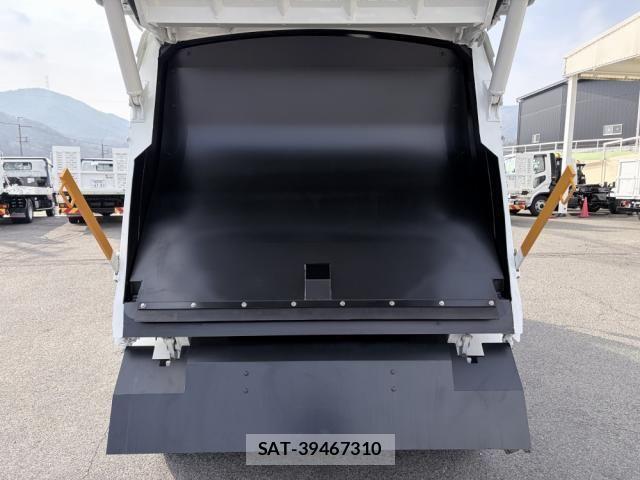 Mitsubishi CANTER 2025-05 4039343-19