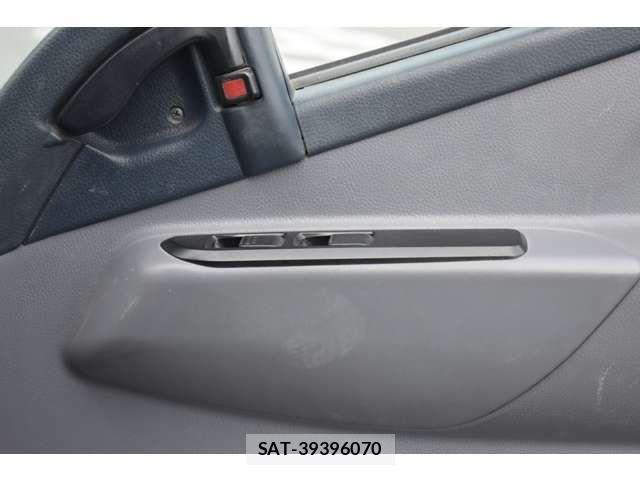 Mitsubishi CANTER 2013-11 4039400-9