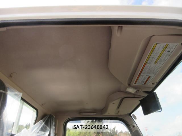 Mitsubishi CANTER 2025-11 4039366-17