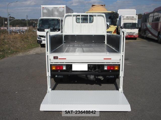 Mitsubishi CANTER 2025-11 4039366-23
