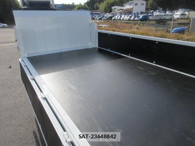 Mitsubishi CANTER 2025-11 4039366-29