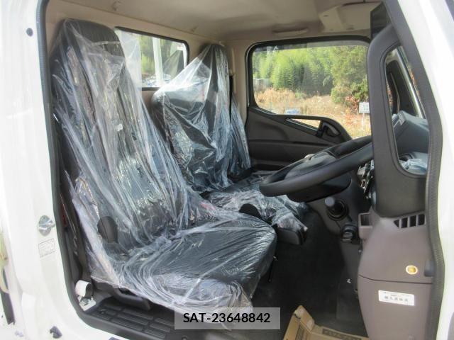 Mitsubishi CANTER 2025-11 4039366-6